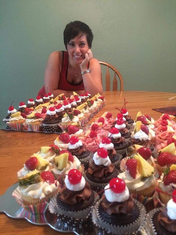 Marisa Getting Ready to Deliver an Order of Homemade Cupcakes