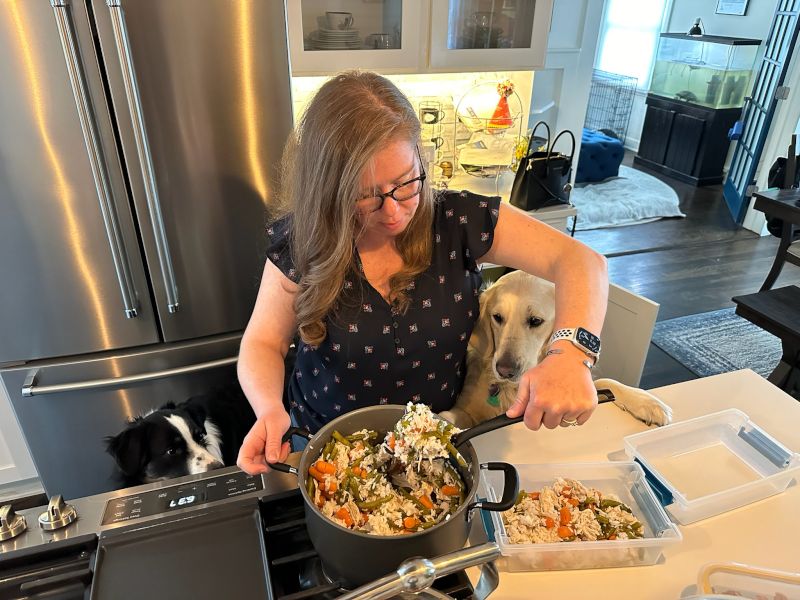 Jen Cooking