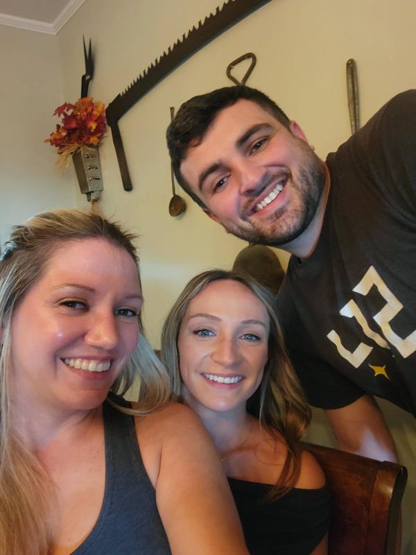 Lindsey and Her Siblings Zach and Kelsey